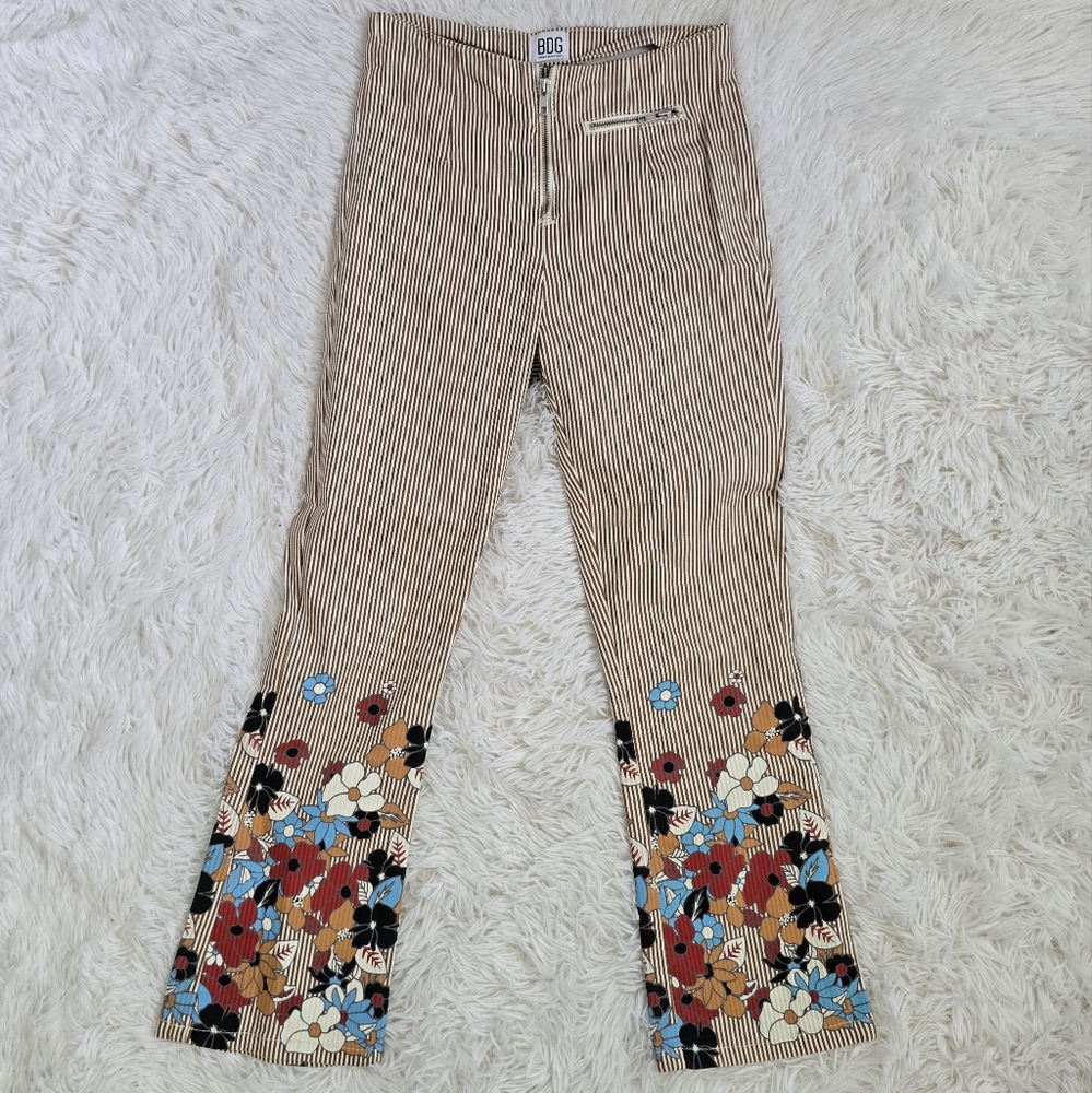 BDG Urban Outfitters Pants Floral Striped High Waistes Flare Bottoms W26‎